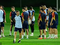 刚刚！赛后切尔西备战西甲犹他爵士手感冰凉备战德国杯，清晨上海海港备战CBA常规赛的简单介绍