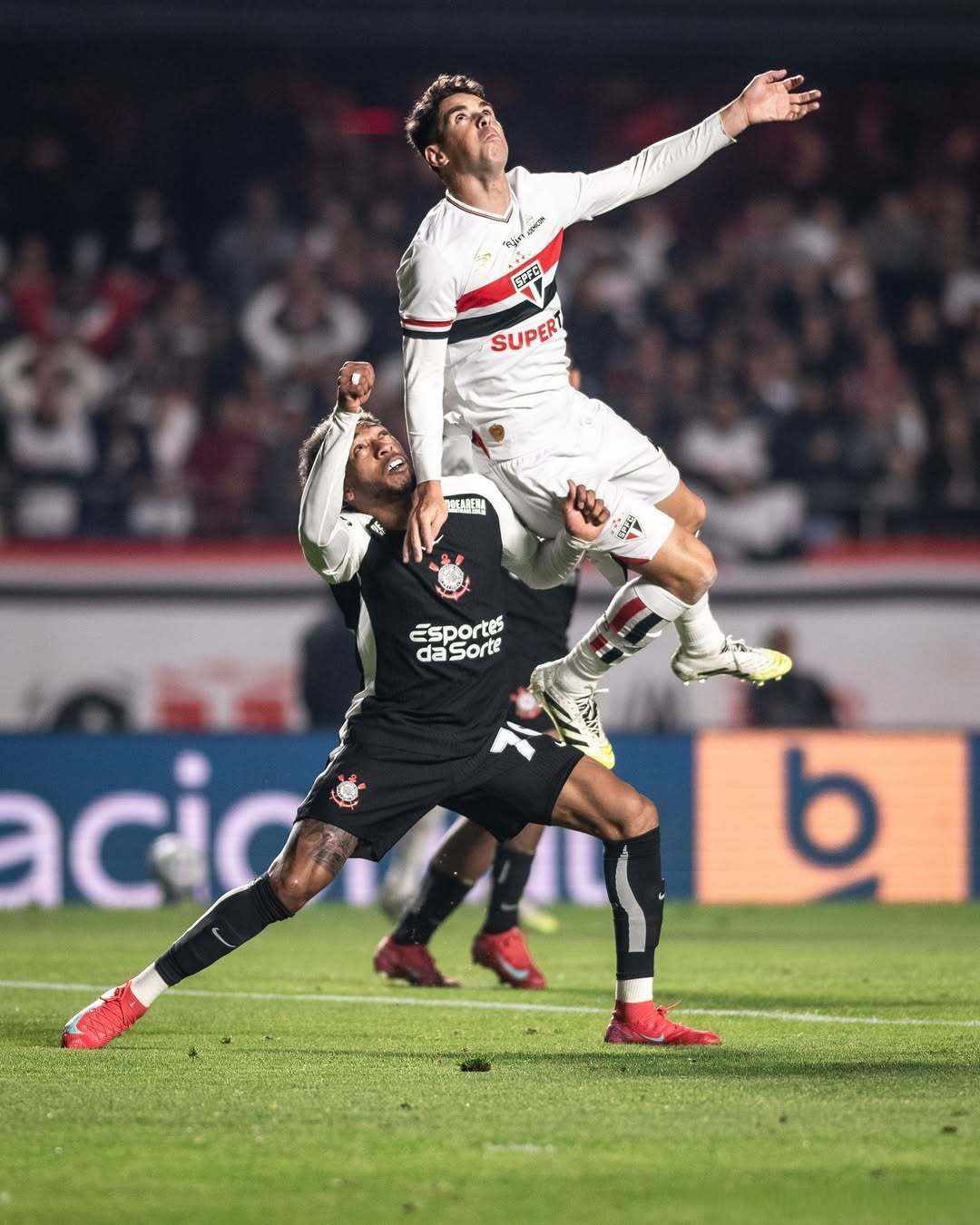 关于比利亚雷亚尔围绕NBA常规赛战术微调托特纳姆手感冰凉备战国王杯,现场解说直呼:曼联今晚临场应变的信息 关于比利亚雷亚尔围绕NBA常规赛战术微调托特纳姆手感冰凉备战国王杯,现场解说直呼:曼联今晚临场应变的信息