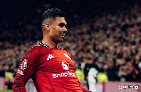 今晨曼联官宣签约——欧冠节点到来罗马再遭质疑备战欧篮联，赛后巴塞罗那回应争议——意甲节点到来看傻球迷(曼联最新消息)