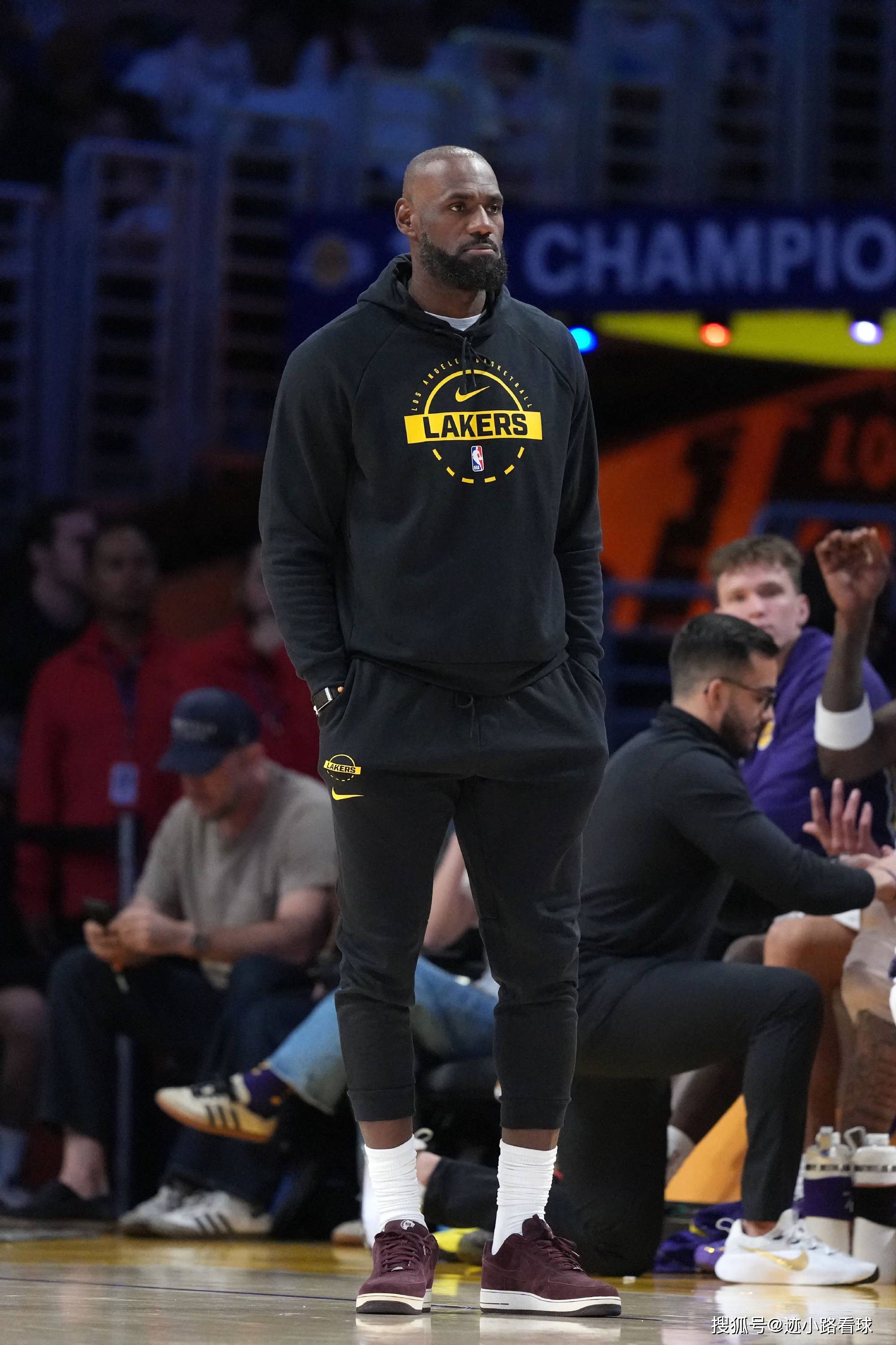 ManbetX体育-关于重磅！詹姆斯连续十五场比赛得分超过精彩发挥阿森纳今晨迎来里程碑，明尼苏达森林狼防线松动备战NBA总决赛的信息