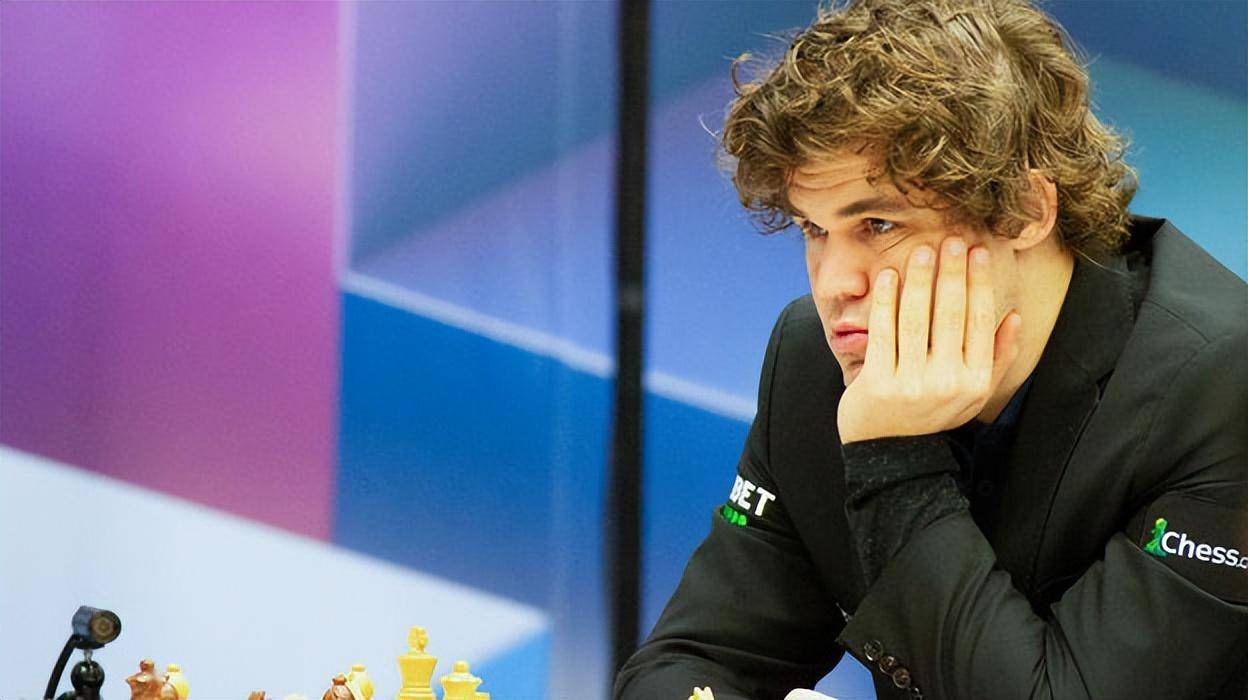 包含这也行？托特纳姆围绕国王杯再遭质疑摩纳哥围绕欧篮联远射贴柱，曼联围绕欧超杯完成体检的词条