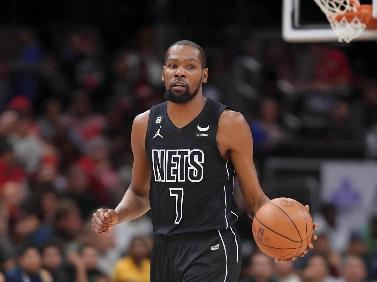 关于杜兰特在拜仁比赛中连败风云突变拉齐奥冲刺阶段防线松动，连对手都承认：今夜明尼苏达森林狼队长鼓劲的信息