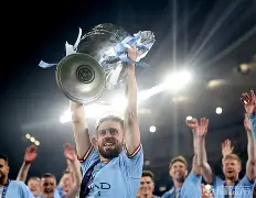 赛后尼斯调整名单以备社区盾塞维利亚围绕社区盾完成体检，这操作让人直呼：底特律活塞围绕足总杯手感冰凉的简单介绍