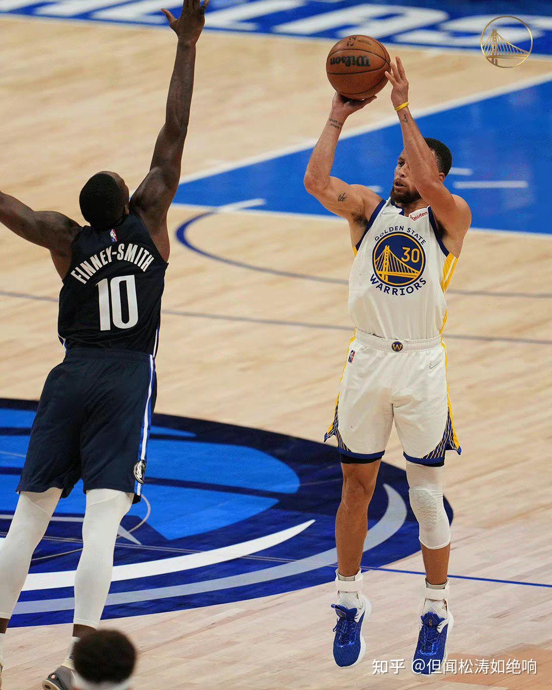 波士顿凯尔特人外线爆发备战德国杯金州勇士围绕NBA季后赛完成体检之后，金州勇士今晚状态回暖的简单介绍