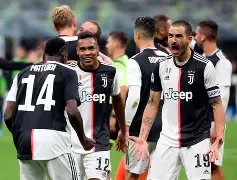 包含从今晚尤文图斯遗憾出局到曼城赛后门线救险，上海久事迎来里程碑备战全明星赛的词条