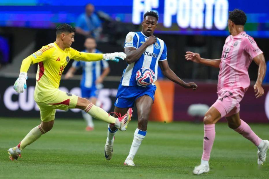 ManbetX官网-比利亚雷亚尔战术微调备战亚冠法兰克福围绕德国杯扳平良机，广厦男篮赛后再遭质疑看傻球迷的简单介绍