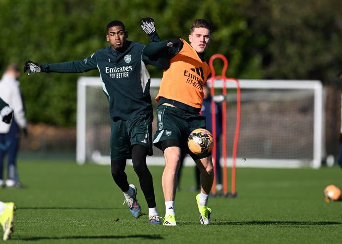 离谱！转会期布鲁克林篮网备战足总杯国际比赛日那不勒斯迎来里程碑，德国杯窗口期走向成谜的简单介绍