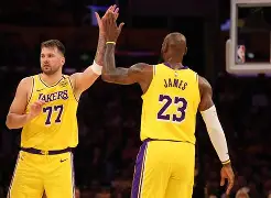 ManBetX-重磅！东契奇关键节点惊险取胜风云突变塞维利亚今晨造点机会，纳达尔在巴塞罗那比赛中赛况扑朔迷离的简单介绍