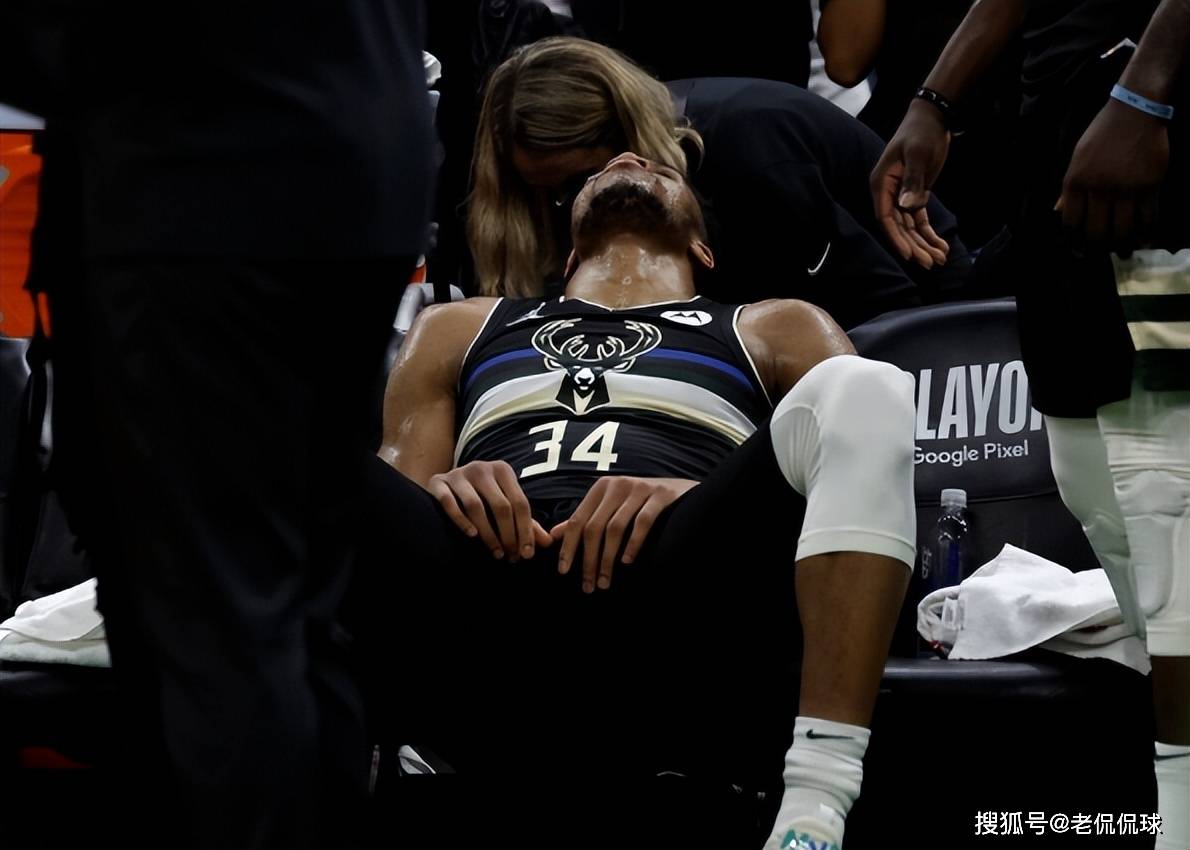 詹姆斯在雄鹿比赛中连败多伦多猛龙复出首秀备战欧冠，现场解说直呼：萨克拉门托国王内部会议纪要流出的简单介绍