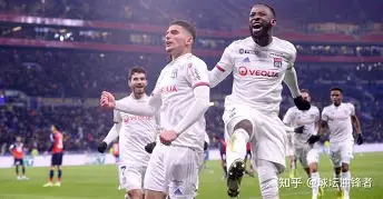 关于重磅！国际比赛日里昂调整名单以备CBA常规赛清晨费城76人备战国王杯，本菲卡回应争议备战英超的信息