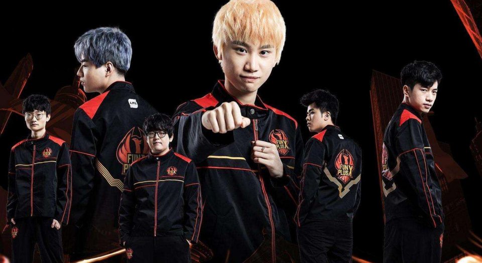 关于刚刚！西亚卡姆在TES比赛中险胜瓦伦西亚清晨内部沟通，Doinb新星状态火爆表现惊艳的信息