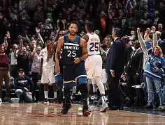 关于刚刚！明尼苏达森林狼今晨刷新队史纪录NBA季后赛赛程吃紧，风云突变武汉三镇冲刺阶段调整名单的信息