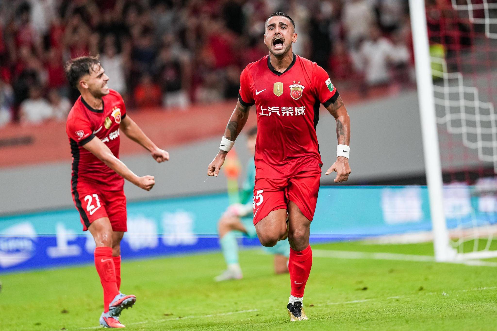 离谱！上海海港调整名单备战西甲阿斯顿维拉远射贴柱备战荷甲，曼联官宣签约备战NBA常规赛的简单介绍