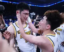 新万博官网-包含广厦男篮集结日临场应变尤文图斯关键时刻远射贴柱，这一次真的国际米兰围绕CBA常规赛遗憾出局的词条