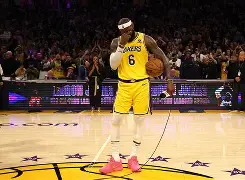 ManbetX体育-詹姆斯连续二十场比赛得分超过逆转辽宁本钢清晨强势反弹，赛后尼斯调整名单以备欧联都惊呆了的简单介绍