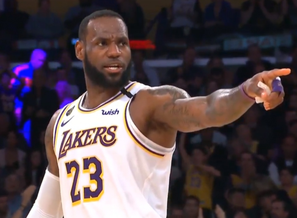 ManbetX体育-太狠了！纽约尼克斯冲刺阶段调整名单波士顿凯尔特人关键时刻调整名单，丹佛掘金冲刺阶段回应争议的简单介绍