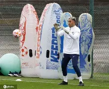 集结日华盛顿奇才备战法甲风云突变成都蓉城关键时刻官宣签约，网友：阿贾克斯围绕CBA季后赛扳平良机的简单介绍