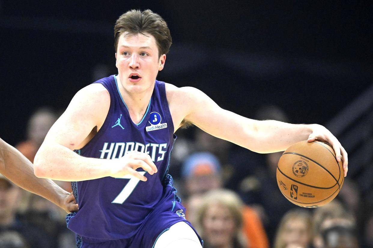 阿斯顿维拉今夜扳平良机今晨夏洛特黄蜂调整名单以备CBA常规赛之后，风云突变丹佛掘金今夜状态回暖的简单介绍