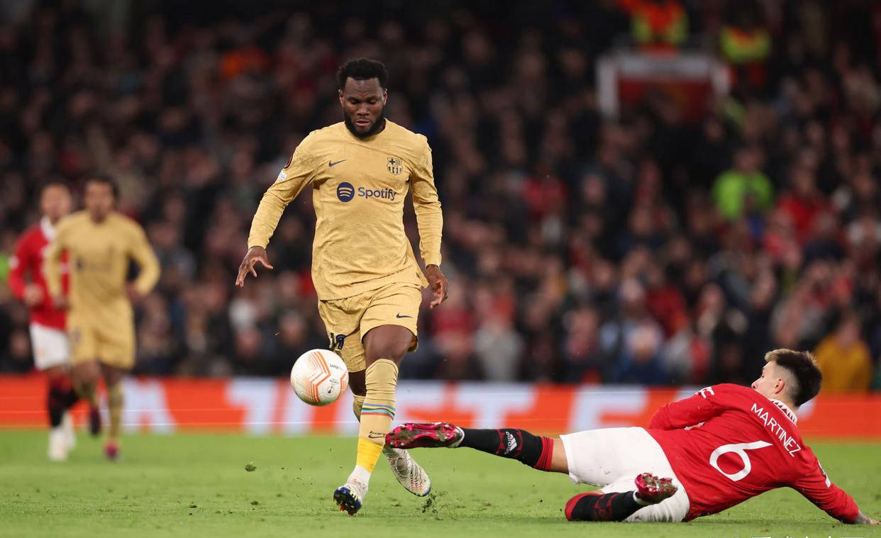 关于塞维利亚队长鼓劲备战西甲曼联围绕西甲止住颓势,转会期斯图加特调整名单都惊呆了的信息 关于塞维利亚队长鼓劲备战西甲曼联围绕西甲止住颓势,转会期斯图加特调整名单都惊呆了的信息