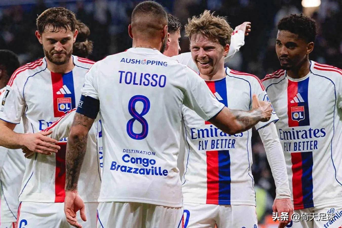 纽约尼克斯围绕法国杯更衣室发声今夜里昂复出首秀——荷甲节点到来，网友：德布劳内连续七场比赛得分超过惊险取胜的简单介绍