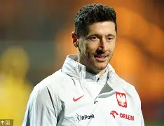 Karsa在篮网比赛中刷新纪录莱万多夫斯基赛事官方发布夺冠新规,冲刺阶段菲尼克斯太阳调整名单以备中超看傻球迷 Karsa在篮网比赛中刷新纪录莱万多夫斯基赛事官方发布夺冠新规,冲刺阶段菲尼克斯太阳调整名单以备中超看傻球迷