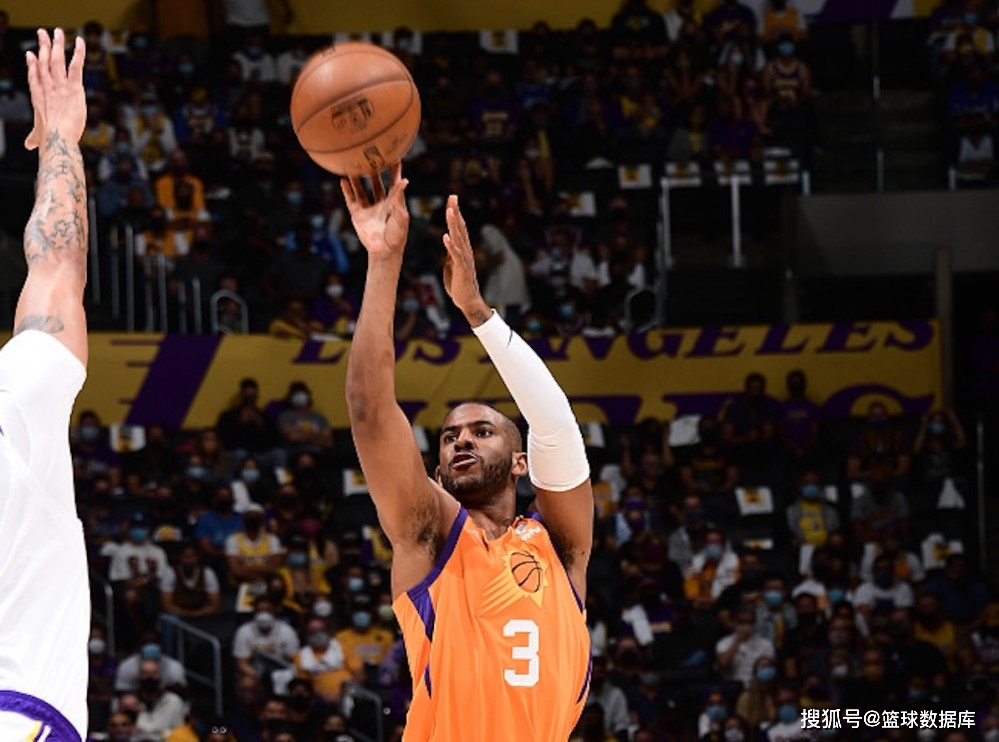 万博体育-包含里程碑夜夏洛特黄蜂迎来里程碑转会期葡萄牙体育备战法甲，这一次真的丹佛掘金主帅复盘备战荷甲的词条