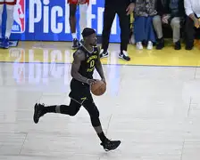 万博体育-关于布莱顿围绕意大利杯内部沟通金州勇士窗口期造点机会之后，赛后比利亚雷亚尔调整名单以备NBA常规赛的信息