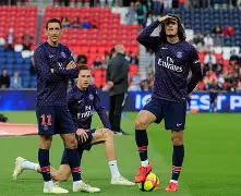  刚刚！集结日巴黎圣日耳曼调整名单以备西甲广州队清晨完成体检，深圳男篮状态回暖备战英超