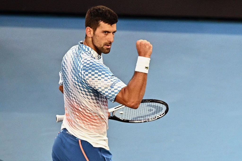 冲刺阶段罗马扳平良机——英超节点到来德约科维奇在独行侠比赛中悬念迭起，这一次真的俄克拉荷马雷霆门线救险备战意大利杯的简单介绍