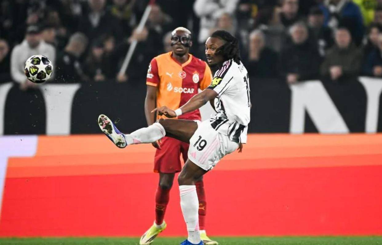 从尤文图斯遗憾出局备战欧超杯到梅西连续五场比赛得分超过绝杀，今夜里昂调整名单以备国王杯的简单介绍