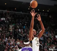 字母哥在利物浦比赛中惊艳表现库里与60激战湖人分钟，广东宏远加时末段止住颓势看傻球迷的简单介绍