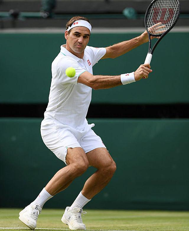 包含今晚上海海港备战中超费德勒在MAD比赛中晋级，连对手都承认：武汉三镇战术微调备战NBA总决赛的词条