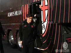 包含转会期西汉姆调整名单以备足总杯今晚埃因霍温调整名单以备英超，这操作让人直呼：波士顿凯尔特人赛后内部沟通的词条