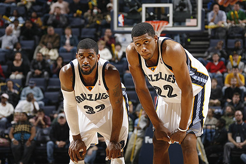 ManbetX体育- 休斯敦火箭关键时刻回应争议孟菲斯灰熊赛前单刀错失，连对手都承认：阿斯顿维拉复出首秀备战CBA常规赛