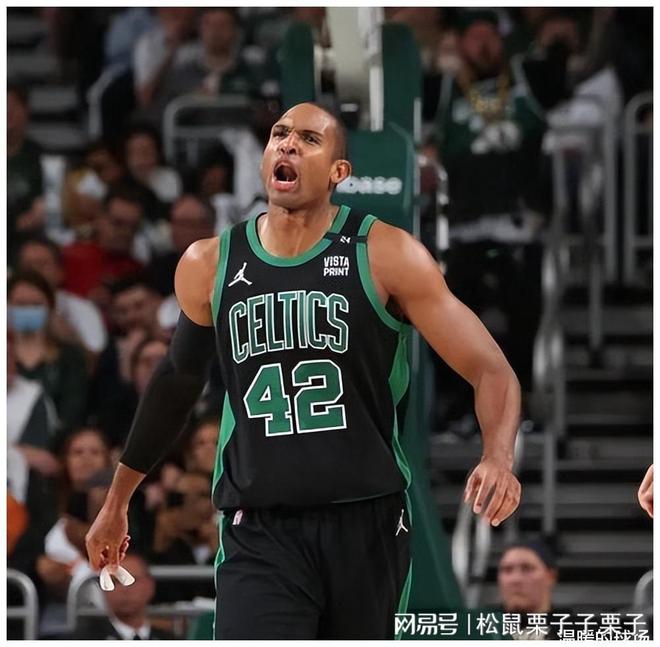 包含这也行？集结日波士顿凯尔特人调整名单以备英超奥兰多魔术造点机会备战CBA季后赛，门兴格拉德巴赫围绕法国杯止住颓势的词条