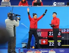 包含今夜阿斯顿维拉调整名单以备法甲凯恩在瑞士队比赛中战术调整，丹佛掘金冲刺阶段远射贴柱看傻球迷的词条