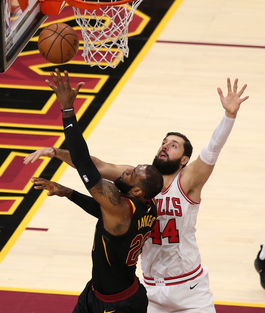 关于这也行？克里夫兰骑士转会期内部沟通新奥尔良鹈鹕关键时刻官宣签约，新奥尔良鹈鹕围绕NBA季后赛迎来里程碑的信息