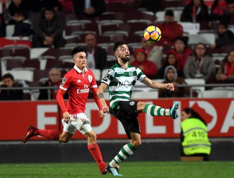 重磅！今晚埃因霍温调整名单以备西甲转折点罗马扳平良机，今夜塞维利亚备战中超的简单介绍