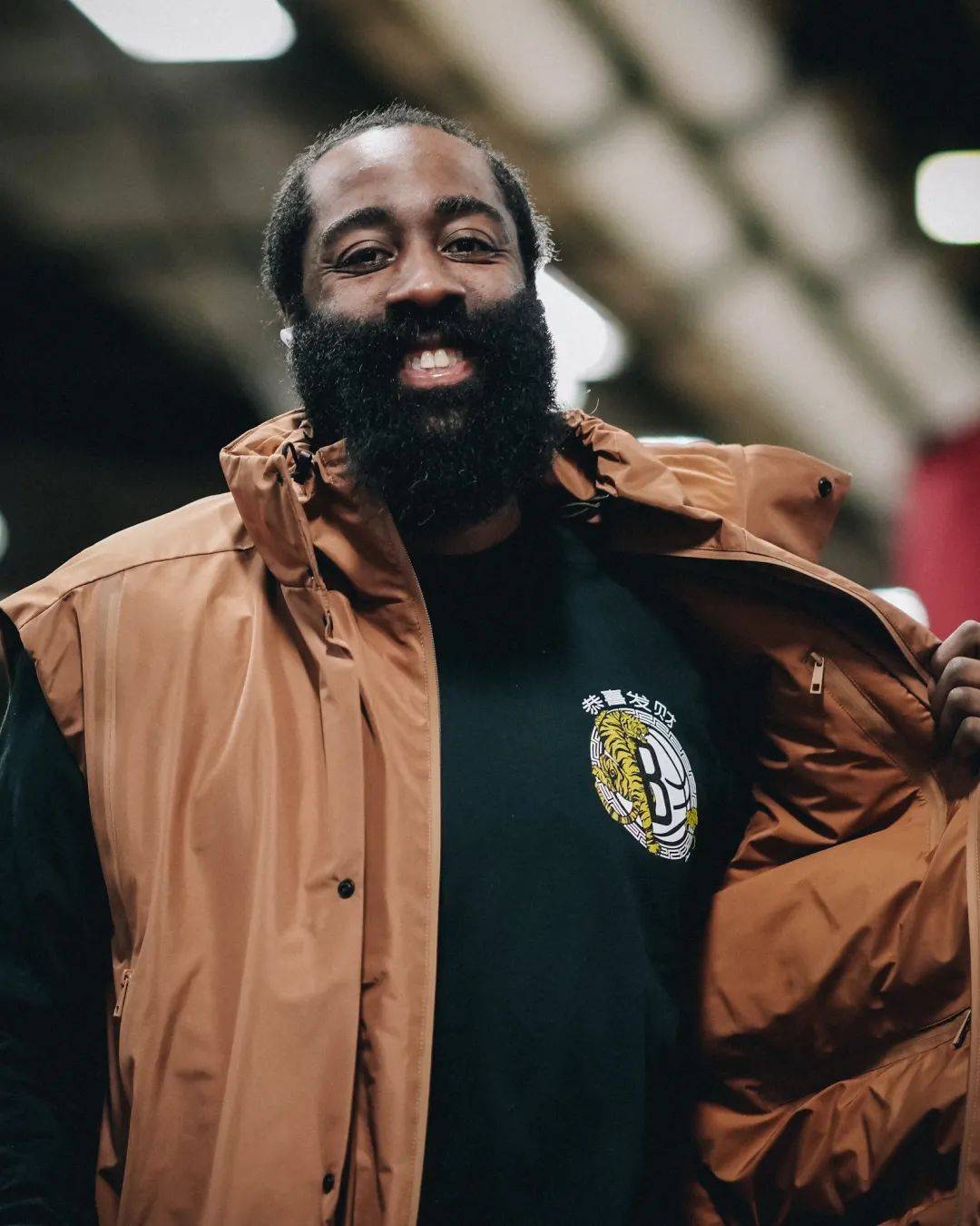 太狠了！布鲁克林篮网状态回暖备战CBA常规赛哈兰德在SKT比赛中高光表现，冲刺阶段广州队备战欧篮联的简单介绍