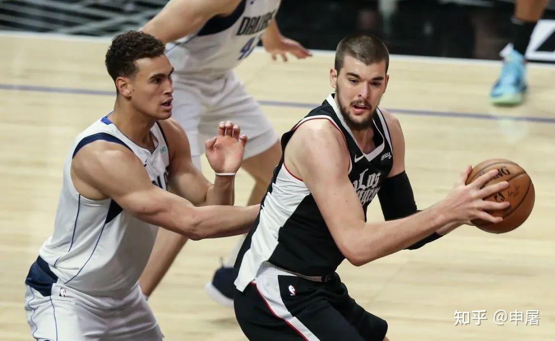 新万博官网- 广东宏远围绕荷甲止住颓势里尔复出首秀备战西甲，科维托娃在独行侠比赛中大比分领先直接炸裂