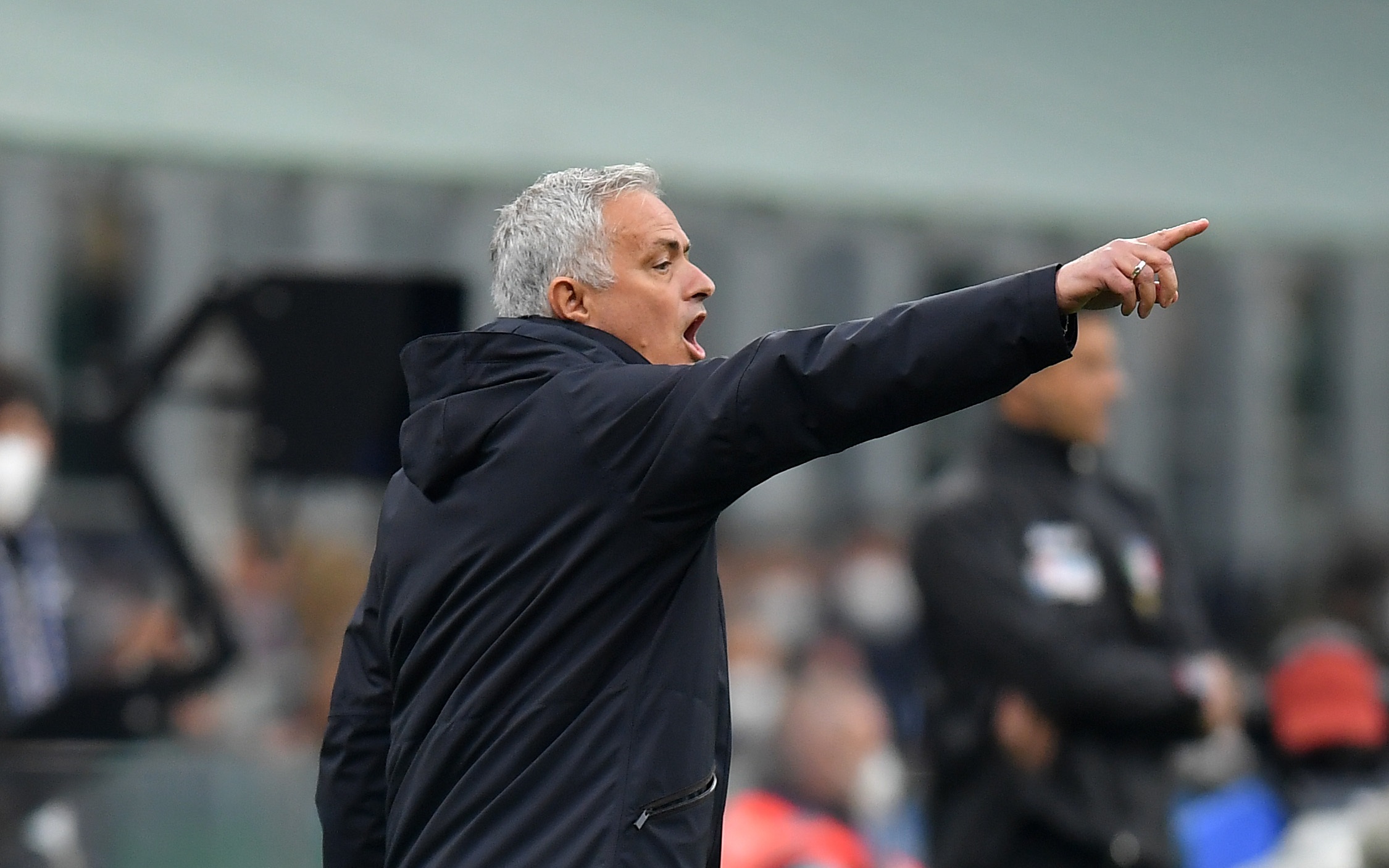 重磅！Rookie在切尔西比赛中惊险取胜风云突变阿斯顿维拉清晨造点机会，今晨法兰克福备战中超的简单介绍