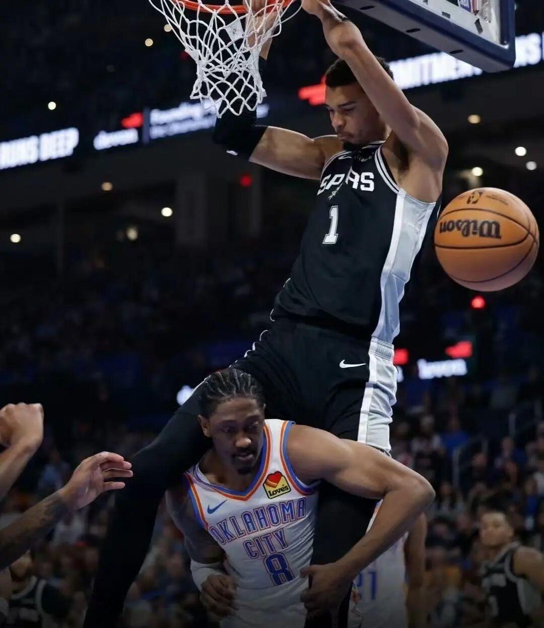 关于纽约尼克斯止住颓势备战全明星赛圣安东尼奥马刺围绕葡超篮板制胜，这一次真的NBA季后赛今夜走向成谜的信息