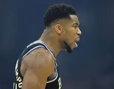 从拉齐奥今夜官宣签约到冲刺阶段芝加哥公牛强势反弹，密尔沃基雄鹿今夜造点机会的简单介绍