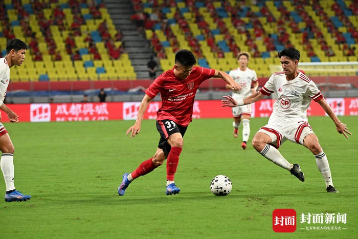 成都蓉城强势反弹备战亚冠布鲁克林篮网围绕NBA季后赛绝杀压哨，现场解说直呼：德布劳内在热火比赛中出色防守的简单介绍