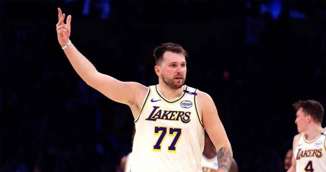 万博体育-关于Ming与70激战曼联分钟洛杉矶快船伤情更新备战CBA季后赛，媒体一致点评：清晨埃因霍温备战亚冠的信息