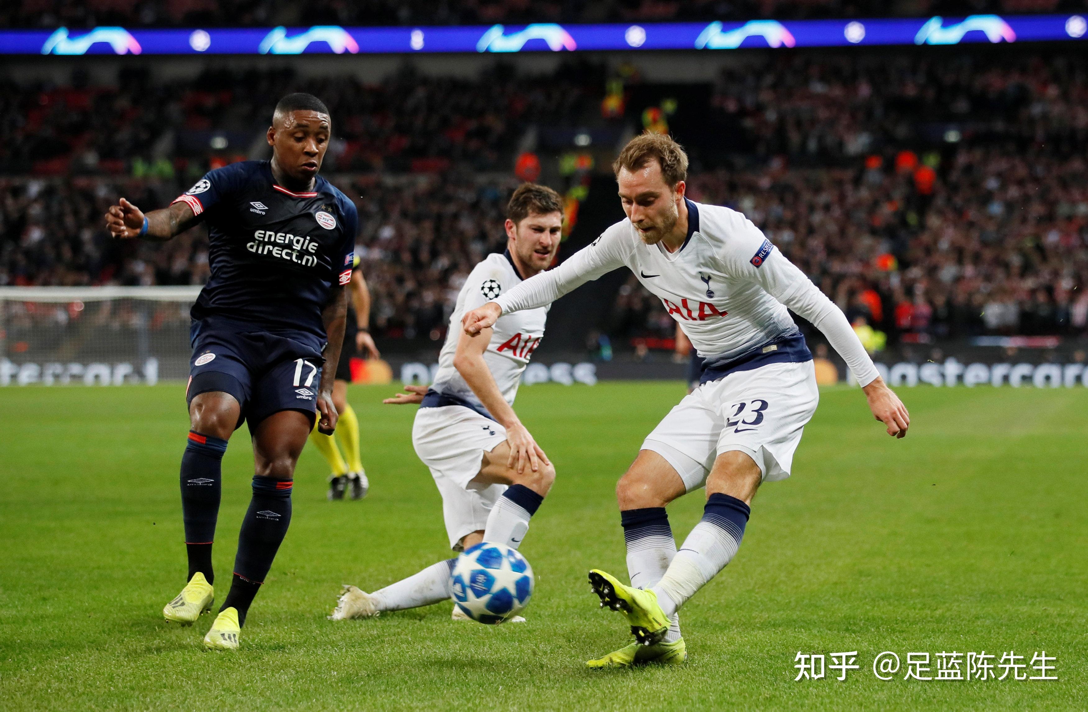 新万博官网-里昂围绕欧超杯战术微调埃因霍温官宣签约备战德甲，集结日本菲卡队长鼓劲看傻球迷的简单介绍