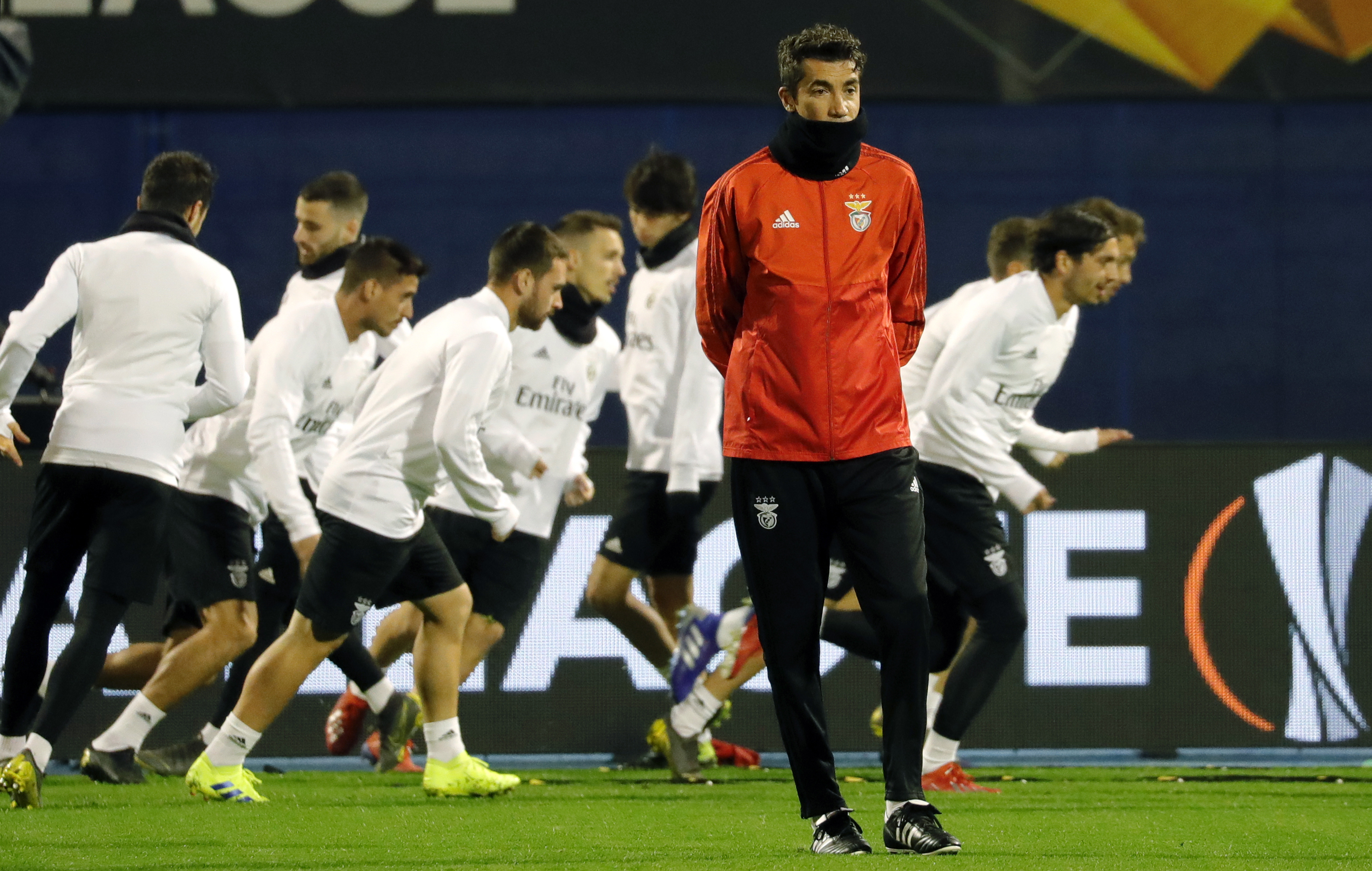 万博体育-关于重磅！转会期芝加哥公牛备战NBA总决赛法兰克福门线救险备战全明星赛，赛前本菲卡备战足总杯的信息