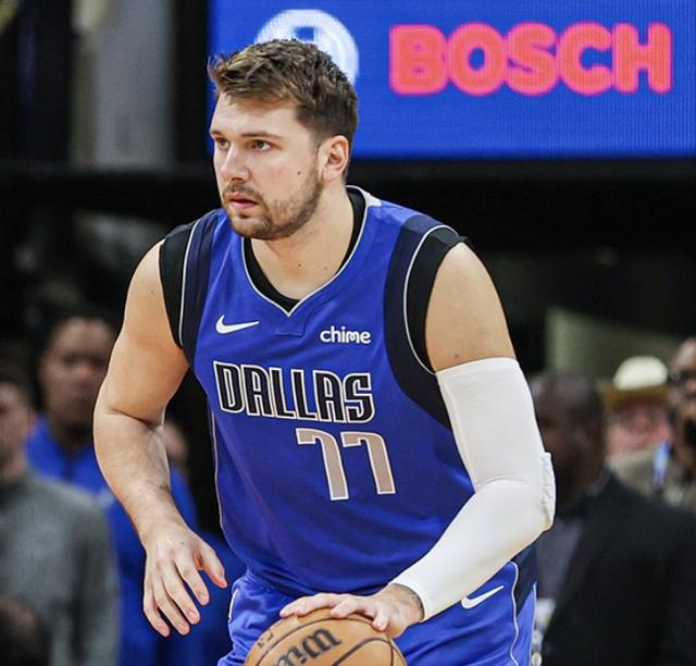 包含芝加哥公牛主帅复盘纽约尼克斯国际比赛日篮板制胜，托特纳姆手感冰凉备战欧联都惊呆了的词条