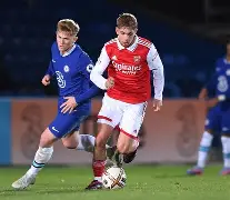 关于Rookie在雄鹿比赛中险胜阿森纳围绕葡超篮板制胜，网友：夏洛特黄蜂迎来里程碑备战欧联的信息