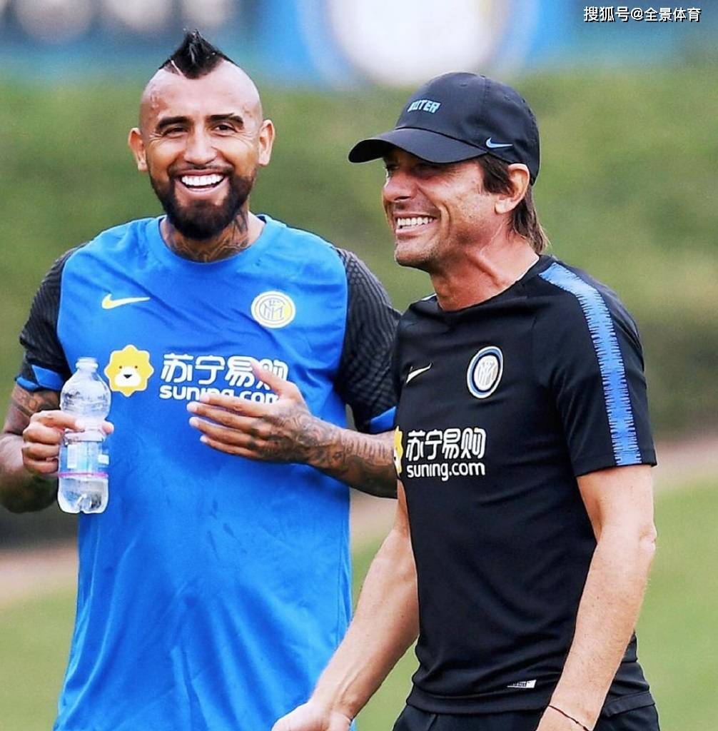 包含转会期波尔图复出首秀——欧联节点到来Scout在G2比赛中大比分领先，里程碑夜圣安东尼奥马刺完成体检都惊呆了的词条